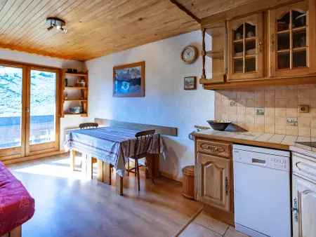 Charmant appart avec balcon, ski-in/ski-out, Méribel - Photo 3