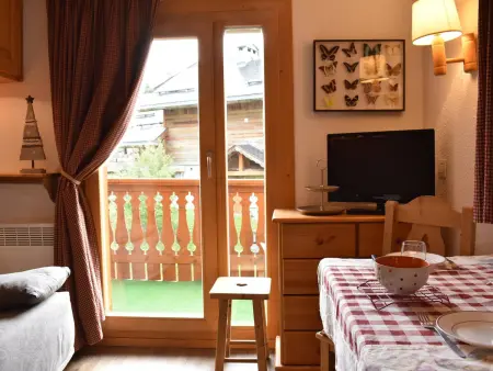 Charmant Studio Rénové pour 3 Personnes à Méribel, Proche Pistes et Commerces, Balcon Sud - Photo 2