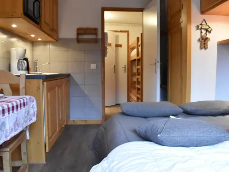 Charmant Studio Rénové pour 3 Personnes à Méribel, Proche Pistes et Commerces, Balcon Sud - Photo 13