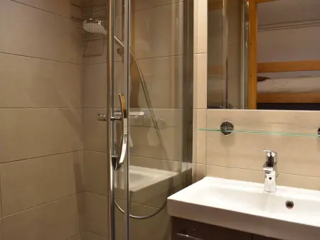 Charmant Studio Rénové pour 3 Personnes à Méribel, Proche Pistes et Commerces, Balcon Sud - Photo 18