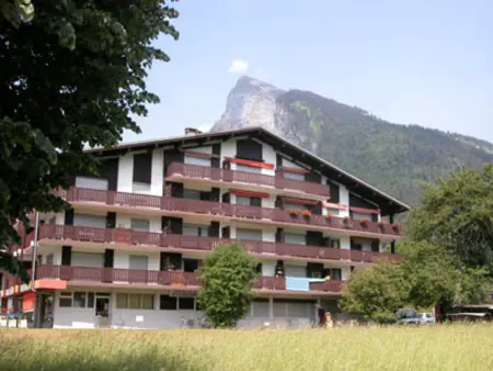 Studio lumineux pour 4 pers, animaux admis, wifi inclus, au centre de Samoëns - Photo 10