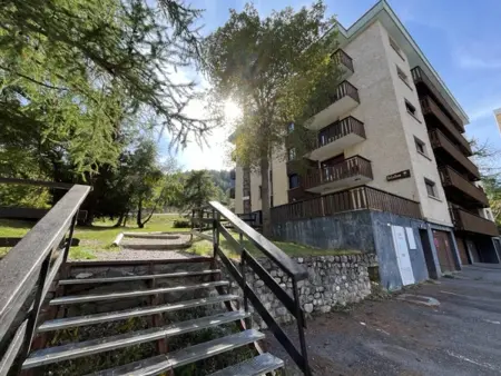 Superbe duplex rénové au pied des pistes avec terrasse - Photo 14
