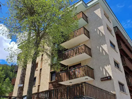 Superbe duplex rénové au pied des pistes avec terrasse - Photo 16
