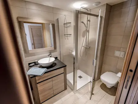 Appt cosy 75m², piscine, spa, 2 chambres, skis aux pieds, vue panoramique Les Arcs 1600 - Photo 7