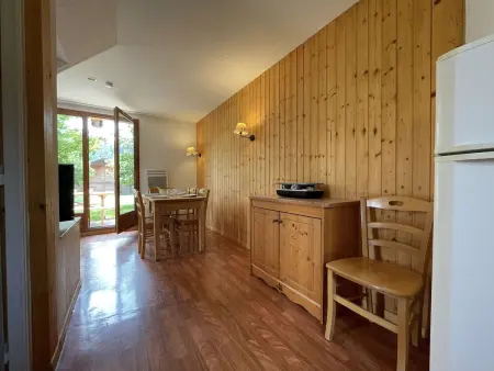 Chalet lumineux 3 pièces, 4 pers, proche remontées et pistes, balcon, parking, wifi gratuit - Photo 9