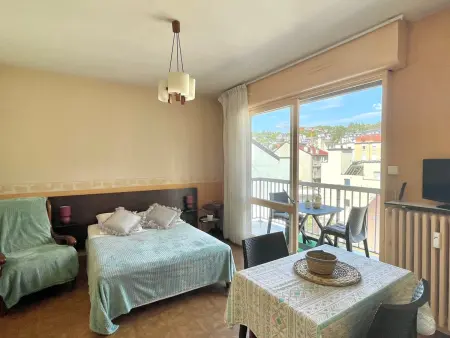 Studio calme avec balcon et parking au cœur d'Aix-les-Bains - Photo 2