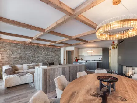 Appartement neuf ski-in/ski-out à Courchevel 1850, 3 chambres, 8 pers, parking inclus - Photo 1