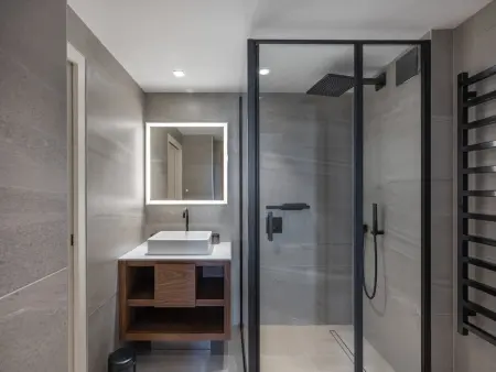 Appartement moderne à Courchevel 1850 avec accès direct aux pistes - Photo 7