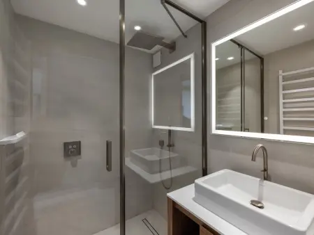 Appartement moderne à Courchevel 1850 avec accès direct aux pistes - Photo 8