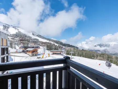 Duplex ski-in/ski-out avec accès spa à Courchevel 1850 - Photo 3