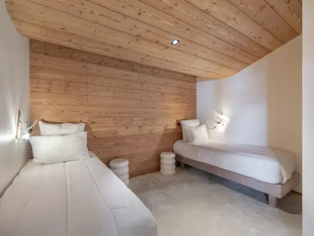 Duplex ski-in/ski-out avec accès spa à Courchevel 1850 - Photo 8