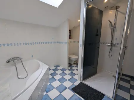 Maison avec Piscine Privative, Jardin, Billard et Proche des Plus Beaux Villages de France - Photo 19