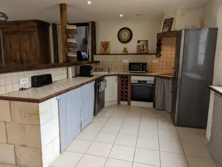 Maison avec Piscine Privative, Jardin, Billard et Proche des Plus Beaux Villages de France - Photo 25