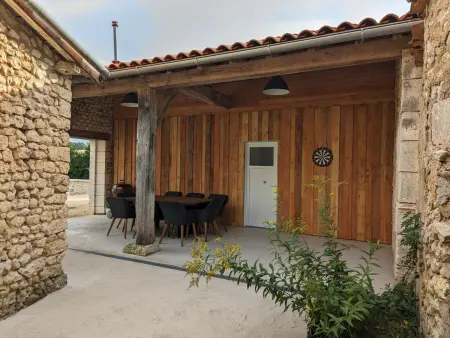Maison avec Piscine Privative, Jardin, Billard et Proche des Plus Beaux Villages de France - Photo 31