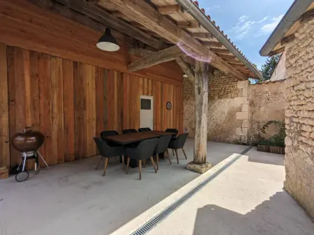 Maison avec Piscine Privative, Jardin, Billard et Proche des Plus Beaux Villages de France - Photo 32