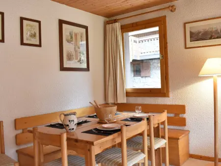 Charmant appartement proche pistes avec balcon et parking – Méribel - Photo 2