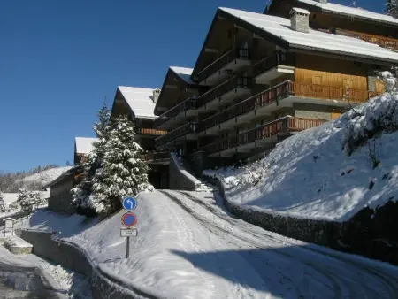 Charmant appartement proche pistes avec balcon et parking – Méribel - Photo 22
