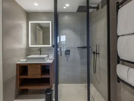 Nouveau 86m² à Courchevel 1850 - Ski-in/Ski-out, 4 adultes et 2 enfants - Photo 5