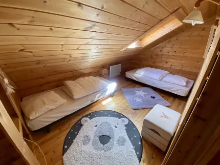 Les Angles : Haut de Chalet 100m², Sauna, 6 Pers - Photo 8
