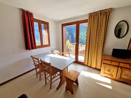 Charmant 3P 6 pers à Valfréjus, balcon sud-ouest, proche pistes - Photo 2