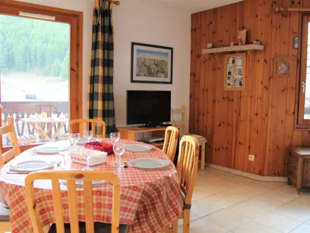 Appartement cosy à Vars Les Claux, 3 pièces, balcon, proche pistes et commerces, 6 couchages - Photo 2
