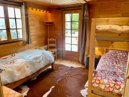 Chalet cosy à Flumet pour 8-10 pers. avec cheminée et WiFi - Photo 10