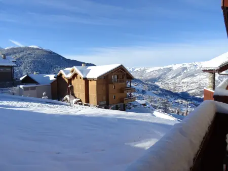Charmant appartement 4 pièces, 8 pers, proche des pistes, parking, WIFI - Photo 2
