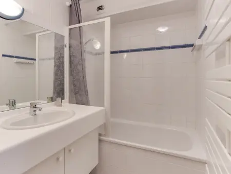 Charmant appartement 4 pièces, 8 pers, proche des pistes, parking, WIFI - Photo 6