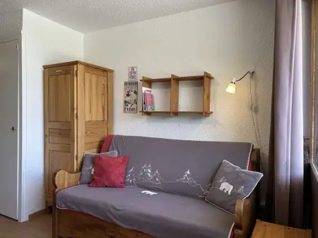 Studio cosy au ski pour 4 avec balcon, parking et wifi à Montgenèvre - Photo 3