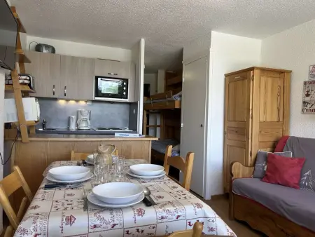 Studio cosy au ski pour 4 avec balcon, parking et wifi à Montgenèvre - Photo 7