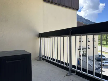 Studio cosy au ski pour 4 avec balcon, parking et wifi à Montgenèvre - Photo 15