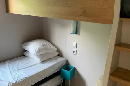 Caravanpark Mas des Lavandes Sérignan-Mobilhome Prestige TVclim 3ch 6p, Maison de vacances paisible dans un parc aquatique - Photo 12