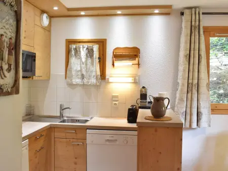 Appartement pour 6, centre Méribel, proche commerces et pistes, piscine l'été - Photo 10