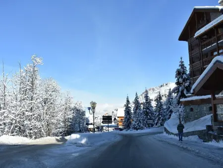 Appartement pour 6, centre Méribel, proche commerces et pistes, piscine l'été - Photo 21