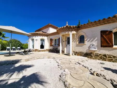 Serre Oupia, Belle villa inspirée du sud avec piscine privée - Photo 2