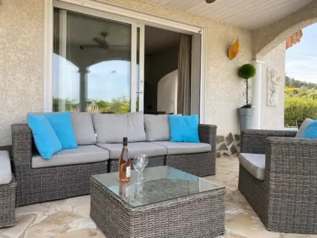 Serre Oupia, Belle villa inspirée du sud avec piscine privée - Photo 7