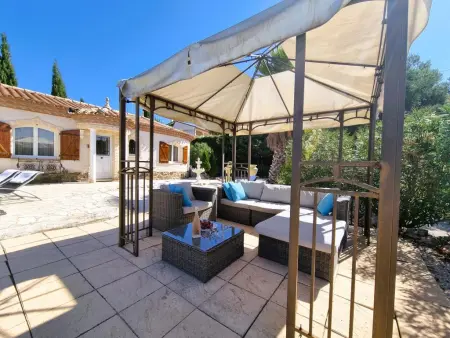 Serre Oupia, Belle villa inspirée du sud avec piscine privée - Photo 14