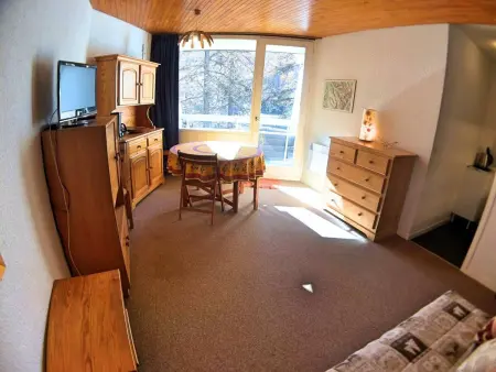 Studio Vars Les Claux, 30m², 4 couchages, balcon, proche pistes et commerces - Photo 1