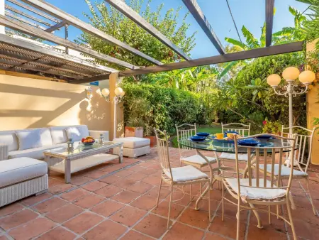 Villa de Rêve en Bord de Plage à Puerto Banús, Marbella - Photo 22