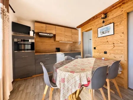 Studio cabine lumineux avec parking à Notre-Dame-de-Bellecombe - Photo 7