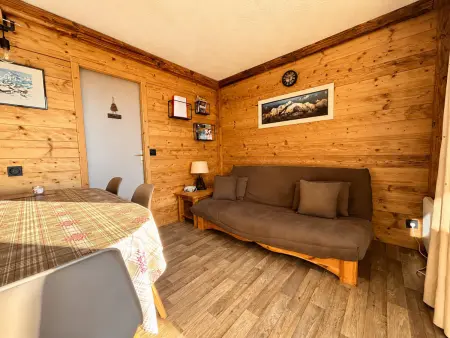 Studio cabine lumineux avec parking à Notre-Dame-de-Bellecombe - Photo 12