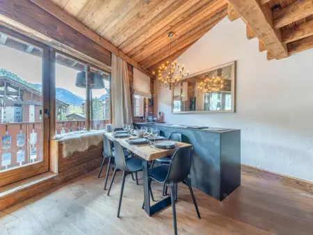 Appartement raffiné avec cheminée, balnéo et Wi-Fi à Val-d’Isère - Photo 1