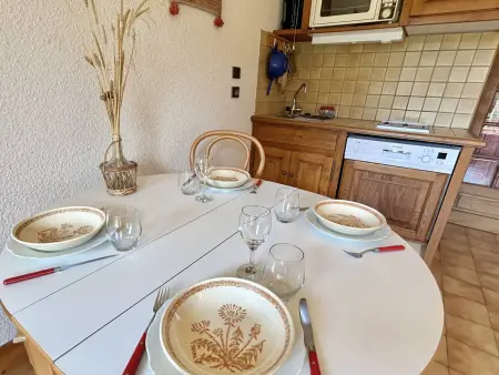 Studio Alcôve Cosy, 4 Pers, Jardin, Parking, Proche Télécabine et Golf - Megève - Photo 4