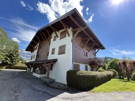 Studio Alcôve Cosy, 4 Pers, Jardin, Parking, Proche Télécabine et Golf - Megève - Photo 11