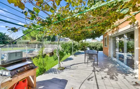 Maison 11 personnes à Saint Martin de Crau - Photo 1