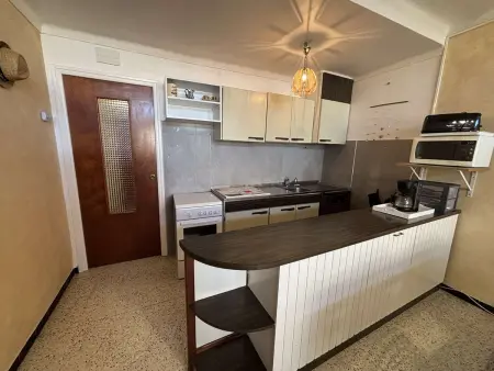 Maison 3 pièces mezzanine, 80m de la plage, terrasse et A/C - Photo 3