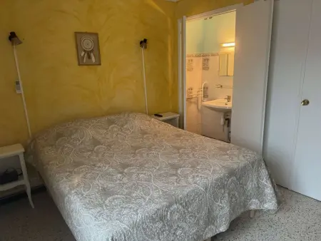 Maison 3 pièces mezzanine, 80m de la plage, terrasse et A/C - Photo 7