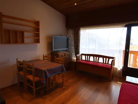 Studio cosy pour 4 à L'Alpe d'Huez, proche pistes et commerces, balcon sud, casier à skis. - Photo 5