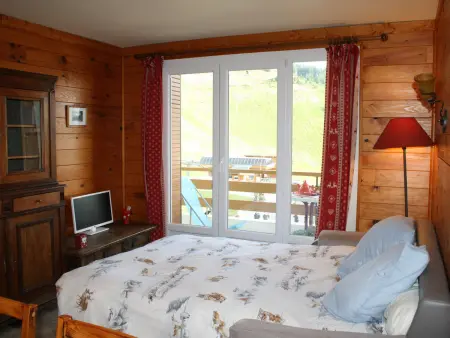 Appartement chalet à 2 pièces au pied des pistes à Chamrousse - Photo 1