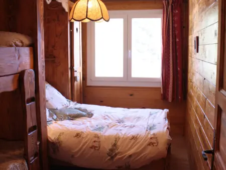 Appartement chalet à 2 pièces au pied des pistes à Chamrousse - Photo 2